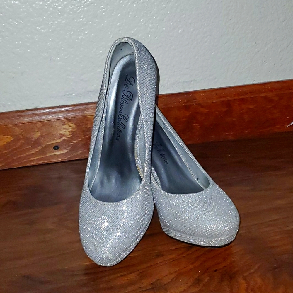 Sparkly Pumps